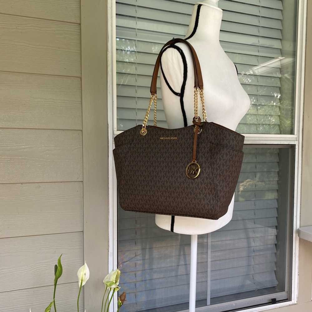 Michael Kors LG CHAIN tote - Picture 2 of 8